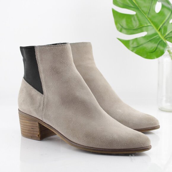 Dolce Vita Womens Cyndie Boot Size 8 Taupe Gray Suede Block Heel Chelsea Bootie - Picture 12 of 12